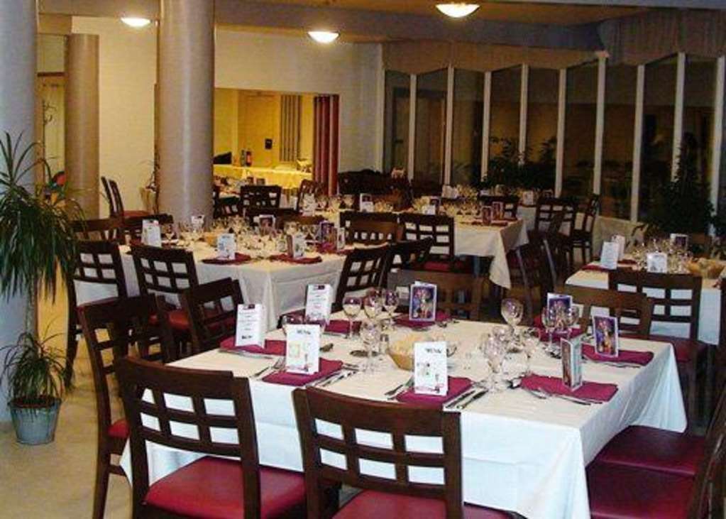 Greet Hotel Bordeaux Aeroport Mérignac Ресторант снимка